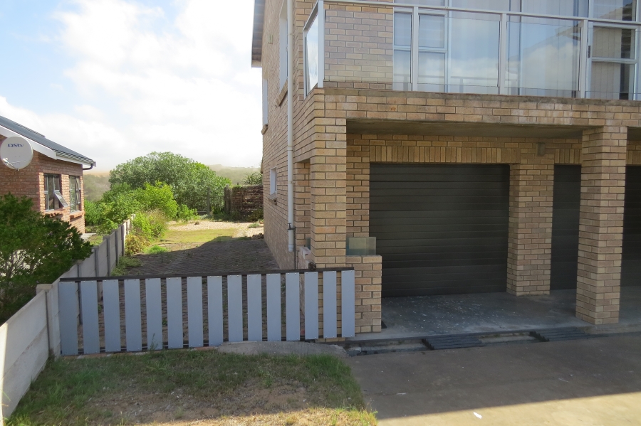 3 Bedroom Property for Sale in Stilbaai Wes Western Cape